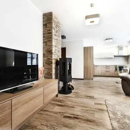 Mysliwska, Sun & Snow קרפאז'