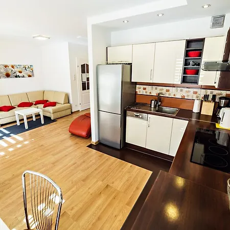 Mysliwska, Sun & Snow *