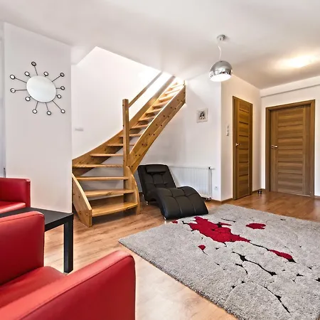 Mysliwska, Sun & Snow קרפאז'