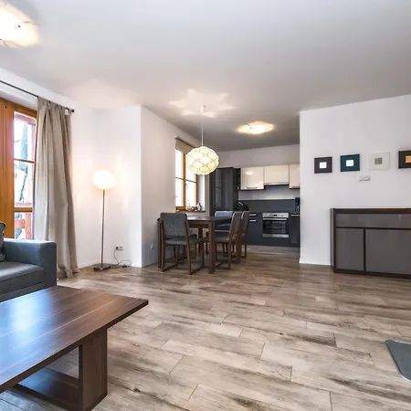 Mysliwska, Sun & Snow Appartement *