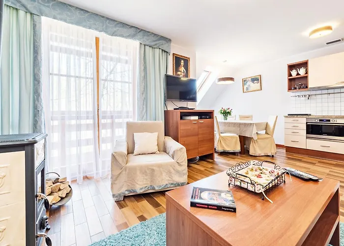 Mysliwska, Sun & Snow Апартаменты Карпач