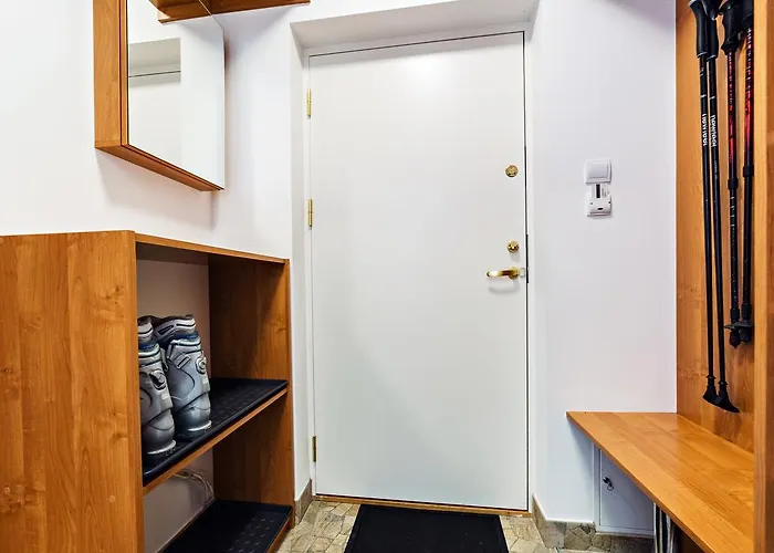 Mysliwska, Sun & Snow Апартаменты