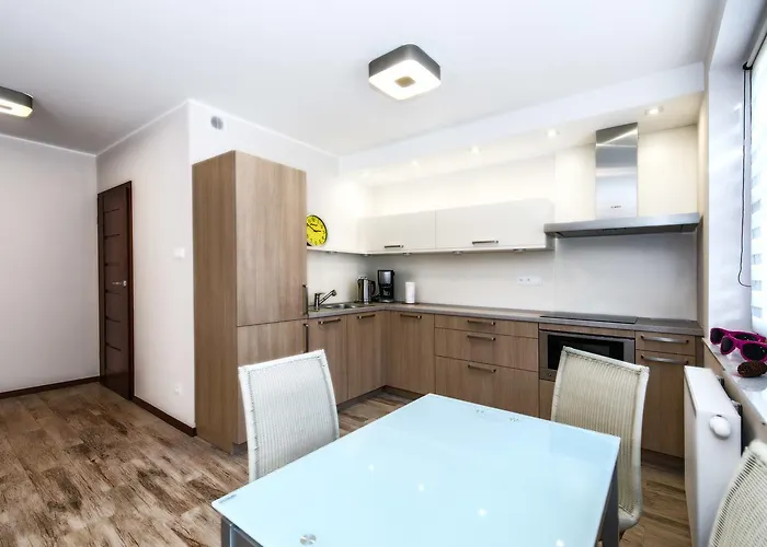 Mysliwska, Sun & Snow Апартаменты *